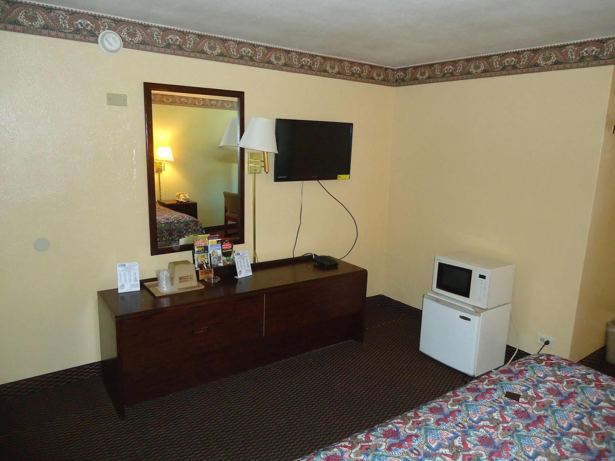 Budget Host Inn Somerset Exterior foto